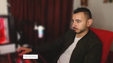 Snapshot of vanderheyl chatting on February 9, 12:14 am vanderheyl online show from February 9, 12:14 am