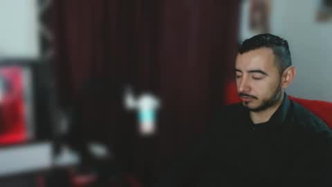 Snapshot of vanderheyl chatting on February 17, 12:51 am vanderheyl online show from February 17, 12:51 am