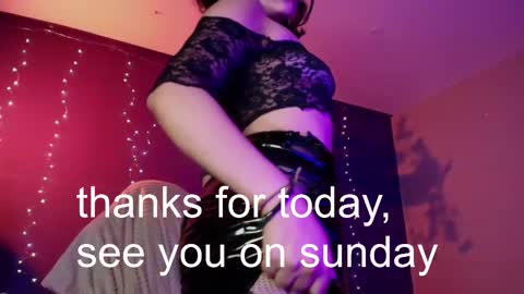 Vanelope online show from November 4, 7:02 pm