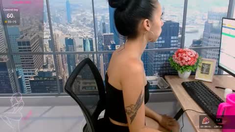 VANESA online show from November 6, 2:18 pm