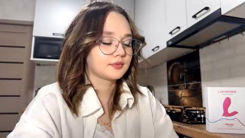 Snapshot of vanesabrazzle chatting on March 20, 10:20 am Velma online show from March 20, 10:20 am