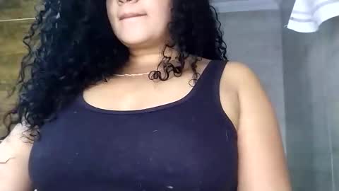 vanessa and samantha online show from May 11, 4:48 pm
