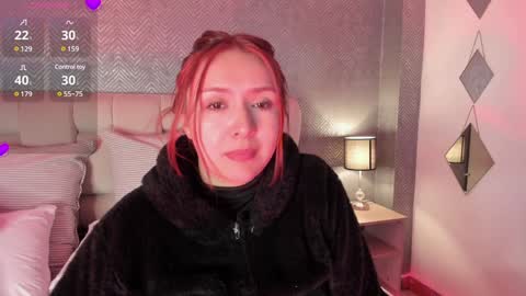 Snapshot of vanessa_blake chatting on December 11, 5:53 am Vane online show from December 11, 5:53 am