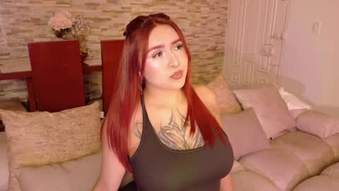 Snapshot of vanessa_blake chatting on July 2, 5:35 am Vane online show from July 2, 5:35 am