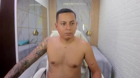 vanessa online show from July 18, 7:06 pm