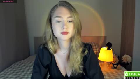 Vanessa Maes online show from March 5, 11:27 pm