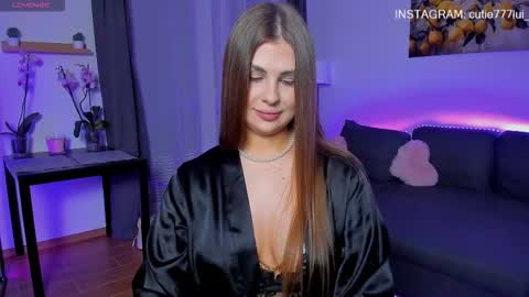 Snapshot of vanessa_moonn chatting on February 20, 3:01 pm vanessa_moonn online show from February 20, 3:01 pm