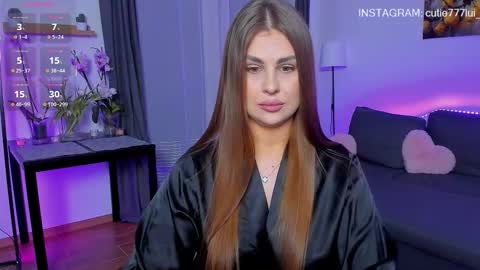 Snapshot of vanessa_moonn chatting on March 1, 6:32 pm vanessa_moonn online show from March 1, 6:32 pm