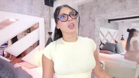 Vanessa  online show from July 15, 7:19 pm