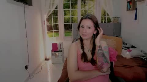 Vanessa online show from May 9, 6:02 pm