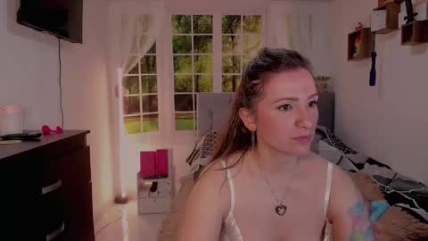 Vanessa online show from May 31, 9:16 pm