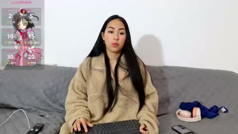 vanessaadol online show from March 3, 9:15 am