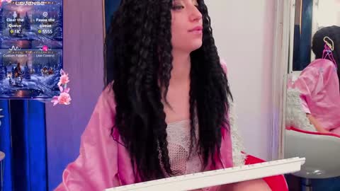 Vanessa Diamond online show from December 30, 7:04 am