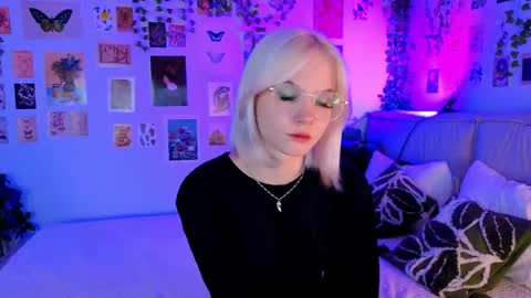 Snapshot of vanessaaustin chatting on May 24, 3:06 pm Vanessa online show from May 24, 3:06 pm