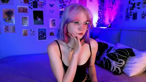 Snapshot of vanessaaustin chatting on May 29, 3:10 pm Vanessa online show from May 29, 3:10 pm