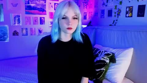 Snapshot of vanessaaustin chatting on July 22, 2:53 pm Vanessa online show from July 22, 2:53 pm