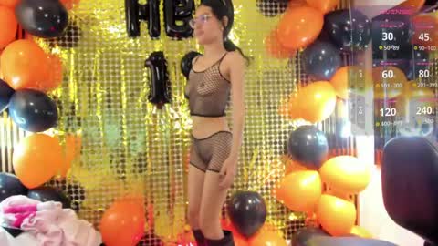 Vanessa online show from June 7, 7:50 pm
