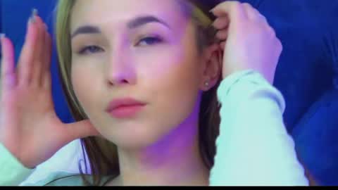 Vanessa online show from April 30, 6:42 am