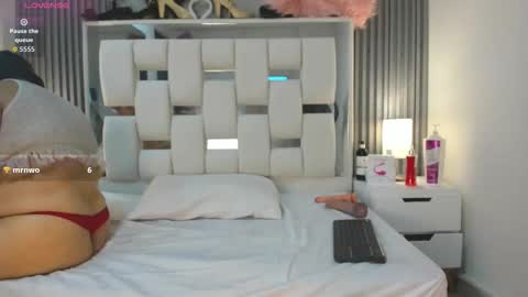 Vanessa Hard online show from November 6, 5:14 pm