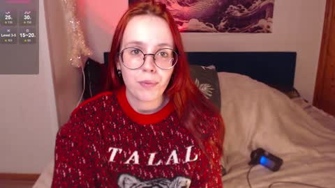 Snapshot of vanessalincum chatting on December 17, 6:45 am Vanessa follow me - I will answer you there at any time online show from December 17, 6:45 am