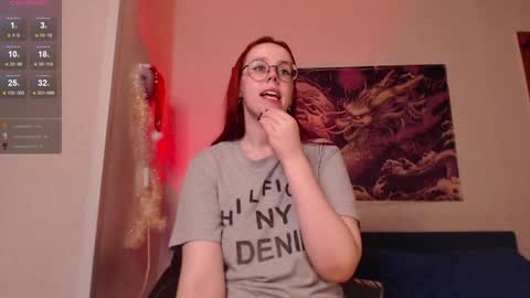 Snapshot of vanessalincum chatting on December 20, 12:16 pm Vanessa follow me - I will answer you there at any time online show from December 20, 12:16 pm