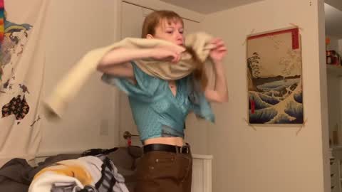 Snapshot of vanessapark chatting on December 12, 6:14 am Vanessa online show from December 12, 6:14 am