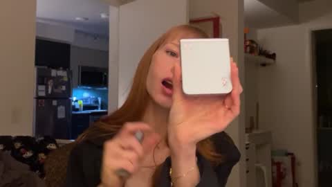 Snapshot of vanessapark chatting on December 18, 2:10 am Vanessa online show from December 18, 2:10 am