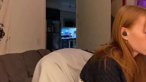 Snapshot of vanessapark chatting on January 5, 6:24 am Vanessa online show from January 5, 6:24 am