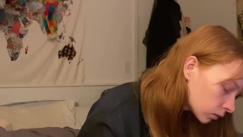 Snapshot of vanessapark chatting on March 11, 10:51 am Vanessa online show from March 11, 10:51 am