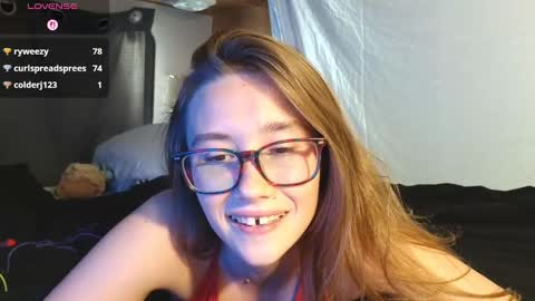 Vanessa Rose online show from October 7, 8:39 pm