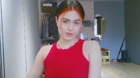 vanessatenderness online show from March 29, 6:57 am