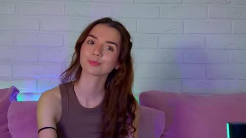 Snapshot of vanessavienne chatting on April 24, 5:26 pm VanessaVienne online show from April 24, 5:26 pm