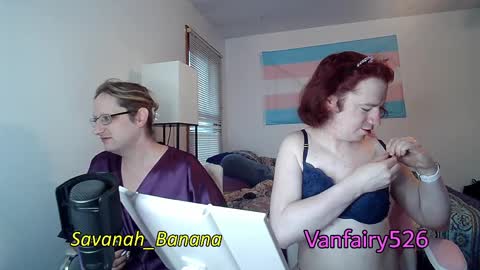Snapshot of vanfairy526 chatting on April 8, 10:59 am vanfairy526 online show from April 8, 10:59 am