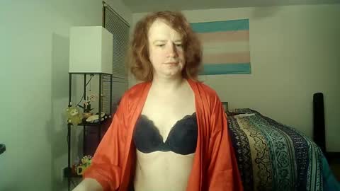 Snapshot of vanfairy526 chatting on May 7, 9:58 am vanfairy526 online show from May 7, 9:58 am