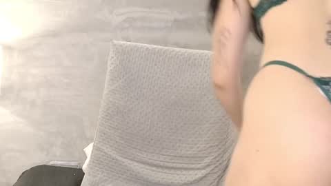 vanika_ray online show from July 28, 2:24 pm