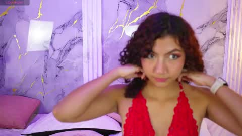 vanilla_hot_ online show from September 20, 7:59 pm