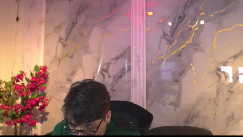 vanilla_hot_ online show from November 21, 8:18 pm