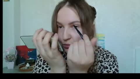 vanilladesire online show from June 25, 9:47 am