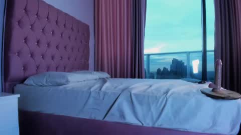 VanillaFlo online show from June 5, 5:58 am