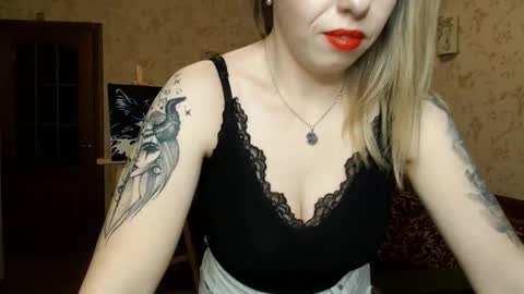 Snapshot of vanillamuffin chatting on January 23, 4:48 pm VanillaMuffin online show from January 23, 4:48 pm