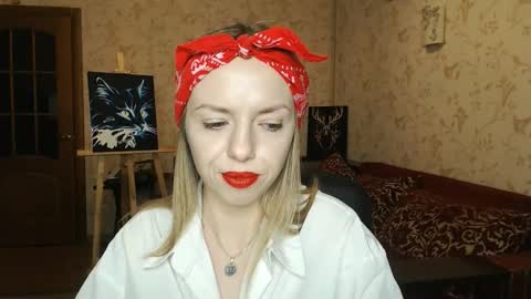 Snapshot of vanillamuffin chatting on January 25, 10:08 am VanillaMuffin online show from January 25, 10:08 am