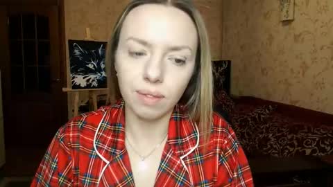 Snapshot of vanillamuffin chatting on February 11, 7:02 am VanillaMuffin online show from February 11, 7:02 am