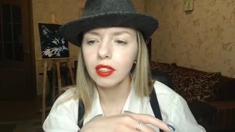 Snapshot of vanillamuffin chatting on February 27, 7:58 pm VanillaMuffin online show from February 27, 7:58 pm