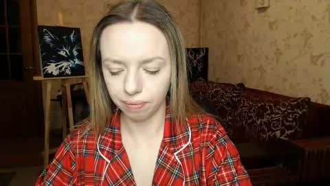 Snapshot of vanillamuffin chatting on March 3, 7:10 am VanillaMuffin online show from March 3, 7:10 am