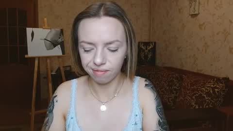 Snapshot of vanillamuffin chatting on September 12, 6:13 am VanillaMuffin online show from September 12, 6:13 am