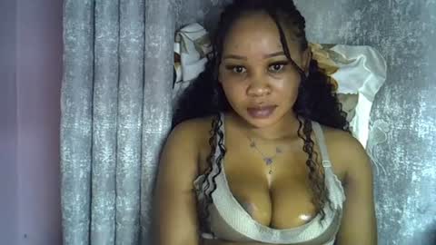 vanillavenus online show from July 9, 12:15 am
