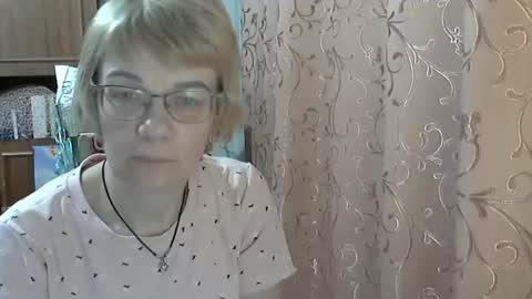 Vanillaxcreamy online show from March 3, 6:22 pm