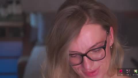 Sophie online show from June 11, 12:32 am