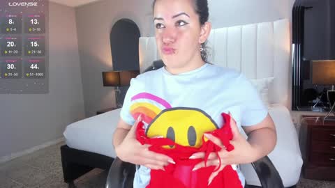 Karine online show from December 11, 11:41 am
