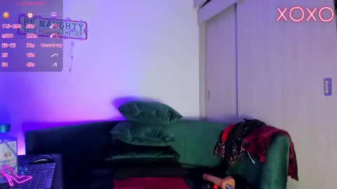 Megan Rosse online show from January 9, 5:32 am